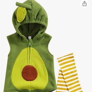 Avocado costume size 6/12 months. Disfraz de aguacate talla de 6 a 12 meses